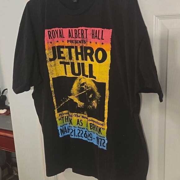 Jethro Tull Concert Graphic Tee - Picture 3 of 7